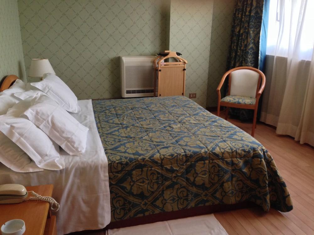 Residenze Garden Aparthotel Róma Kültér fotó